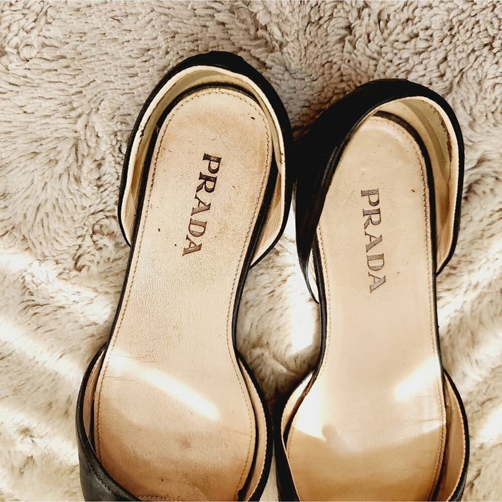 PRADA BLACK PEEP TOE FLAT SANDAL SIZE 35.5 (5.5) - Picture 8 of 9